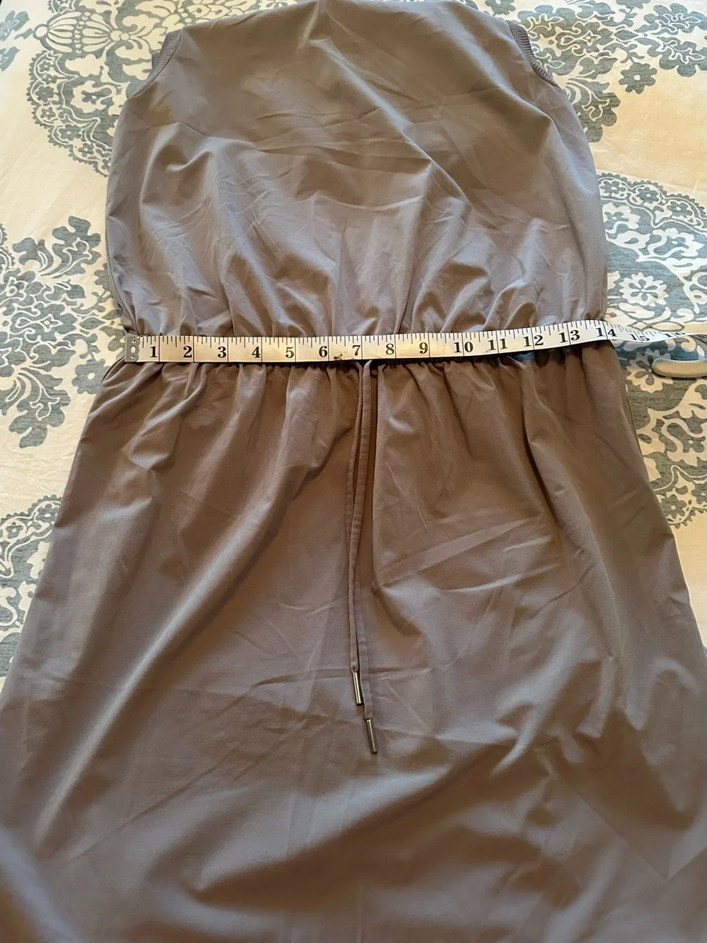 Athleta Rincon Dress, Decadent Tan, with an elasticated waistband size S - Picture 4 of 13